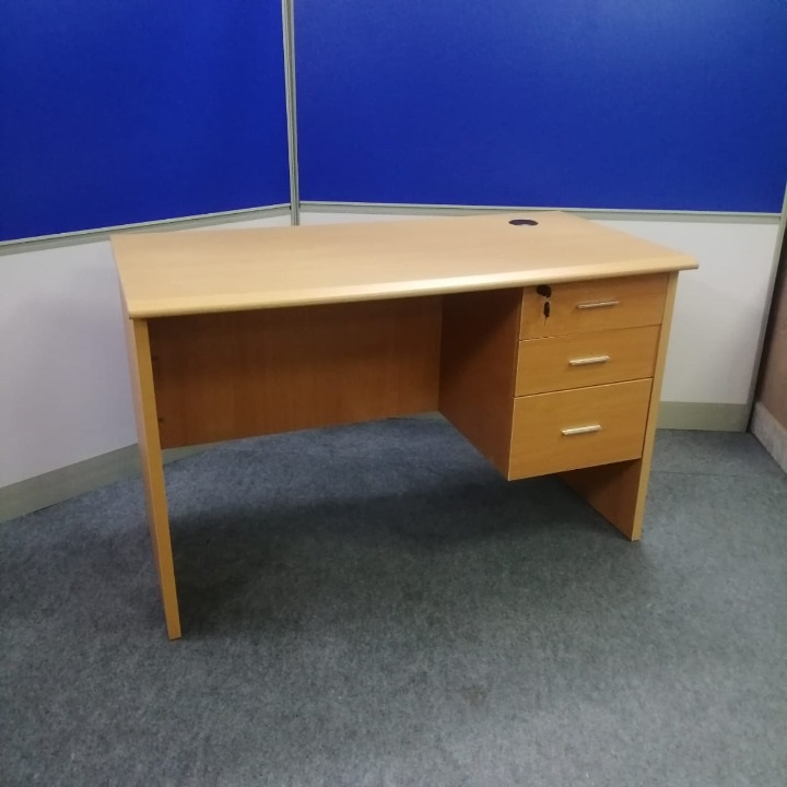 Distribuidora Comercial Centroamericana Todo en muebles de oficina